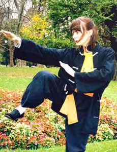 wing chun master sifu linda baniecki martial arts sports coaching in melbourne, sifu garry, sifu linda, wing chun melbourne, martial arts greensborough, wing chun sifu, wing chun system, wooden dummy, kung fu class, wing chun class, kung fu melbourne, greensborough martial arts, sports coaching,